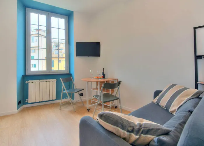 Luce - Elevator, Design And Aquarium Genova