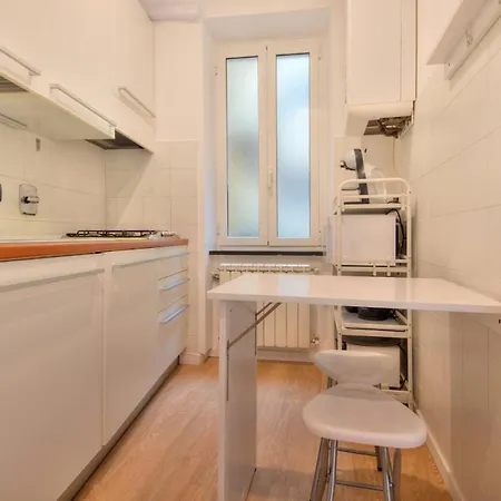 Apartman Luce - Elevator, Design And Aquarium Genova