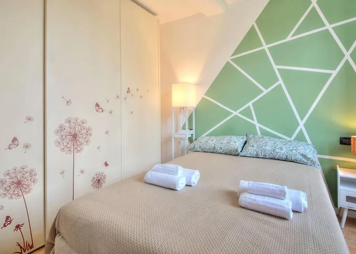 Luce - Elevator, Design And Aquarium Daire Cenova